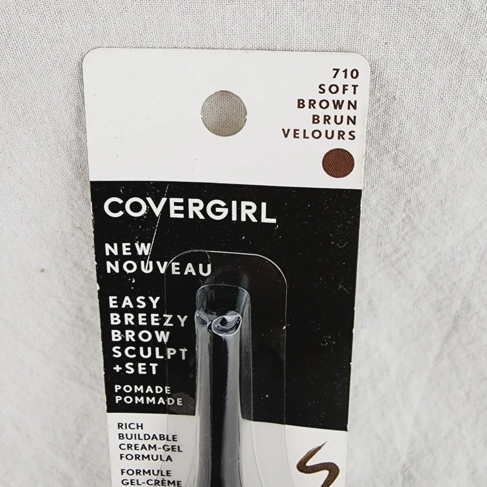 LAST ONE 🔥 Covergirl easy breezy brow sculpt +set shade 710
